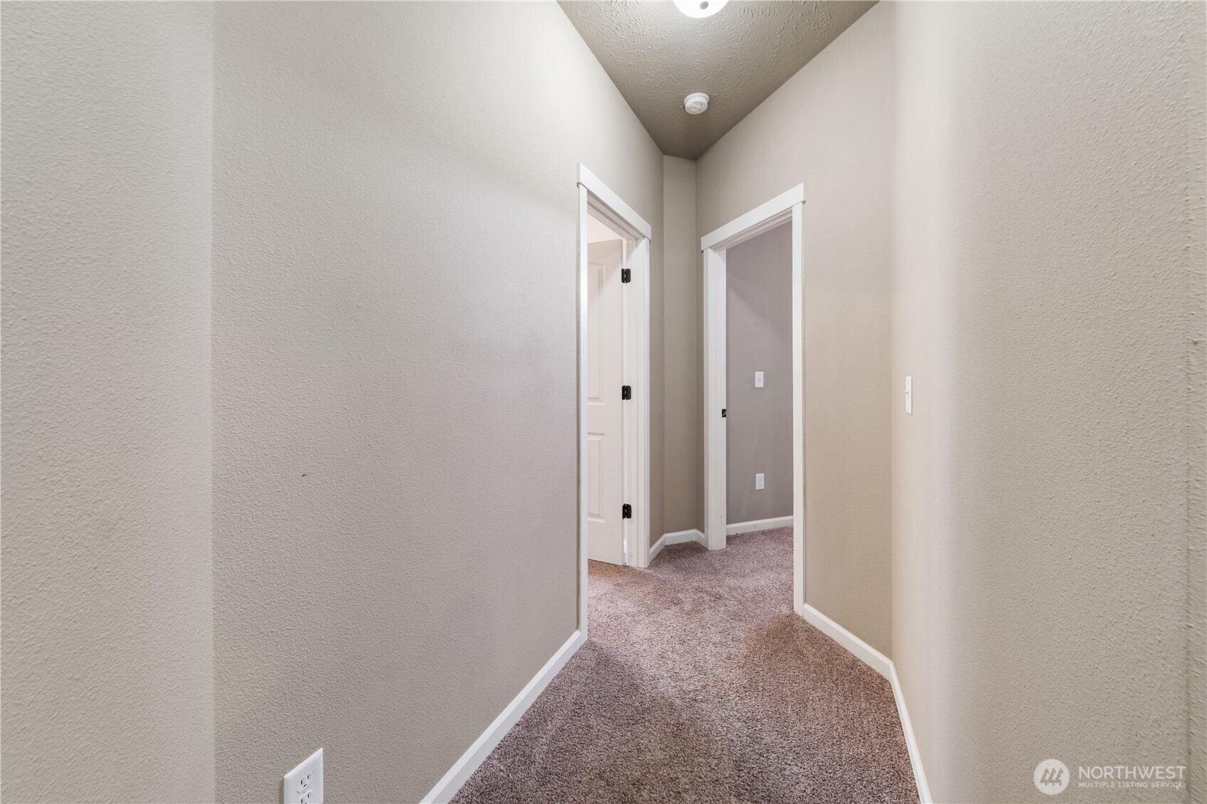 109 J Street Property Photo 23