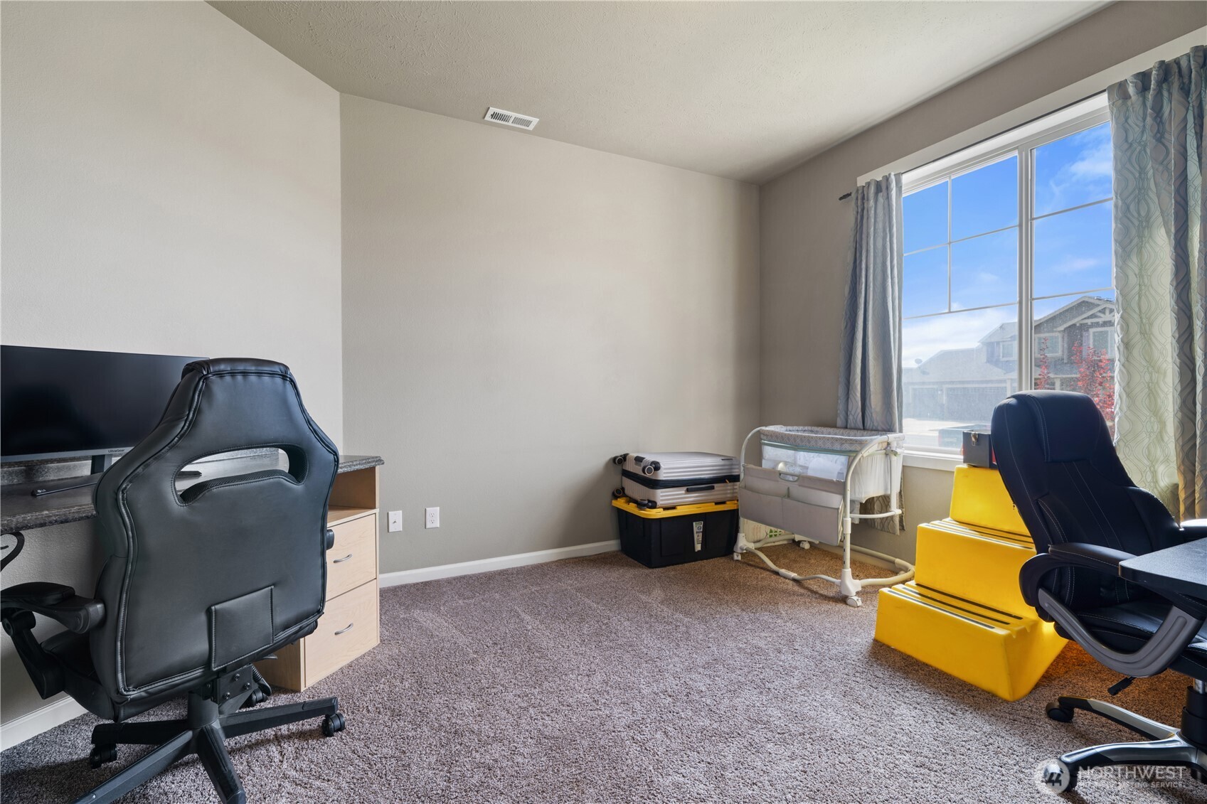 109 J Street Property Photo 25