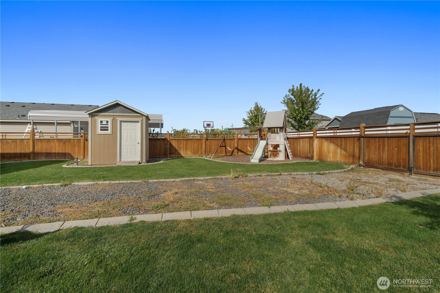 109 J Street Property Photo 29