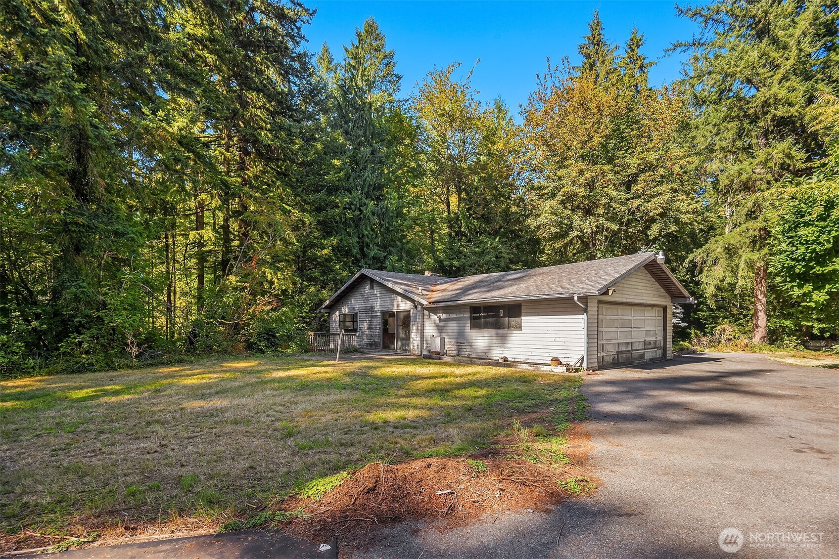 7001 242nd Avenue Property Photo 8