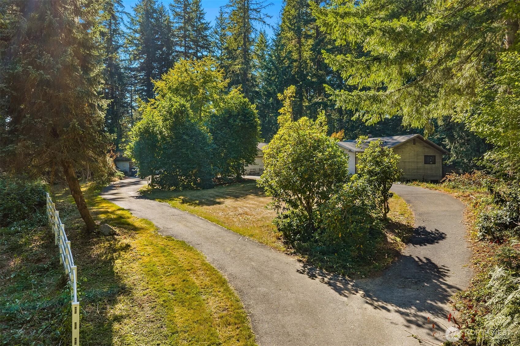 7001 242nd Avenue Property Photo 19