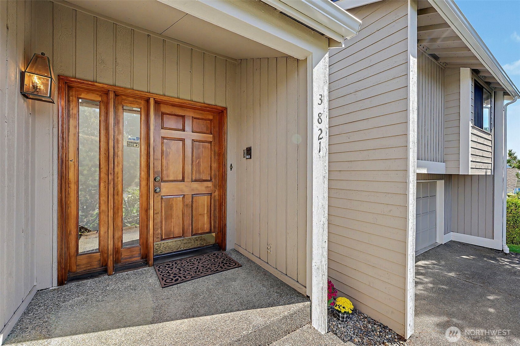 3821 Commencement Bay Drive Property Photo 3