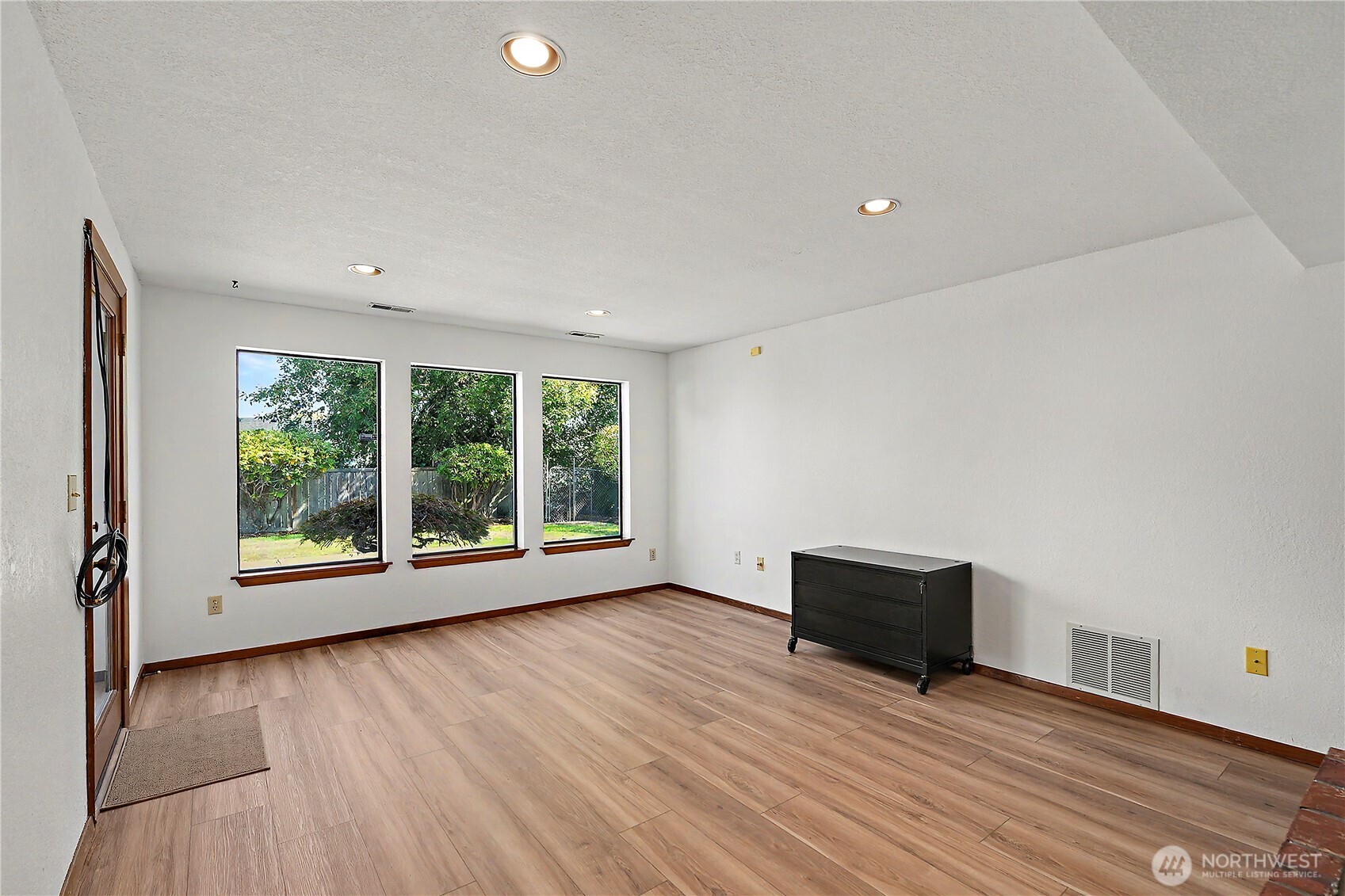 3821 Commencement Bay Drive Property Photo 23