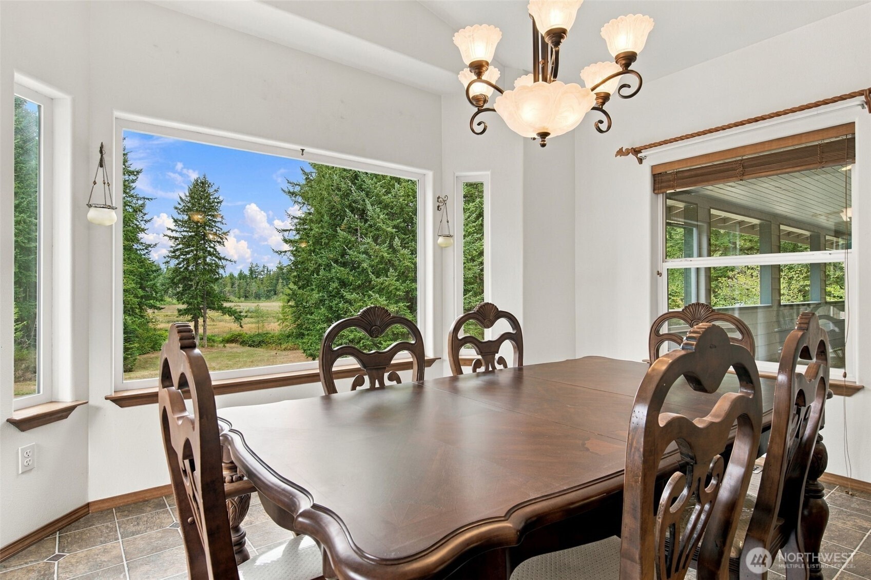 3546 Thorndyke Road Property Photo 13