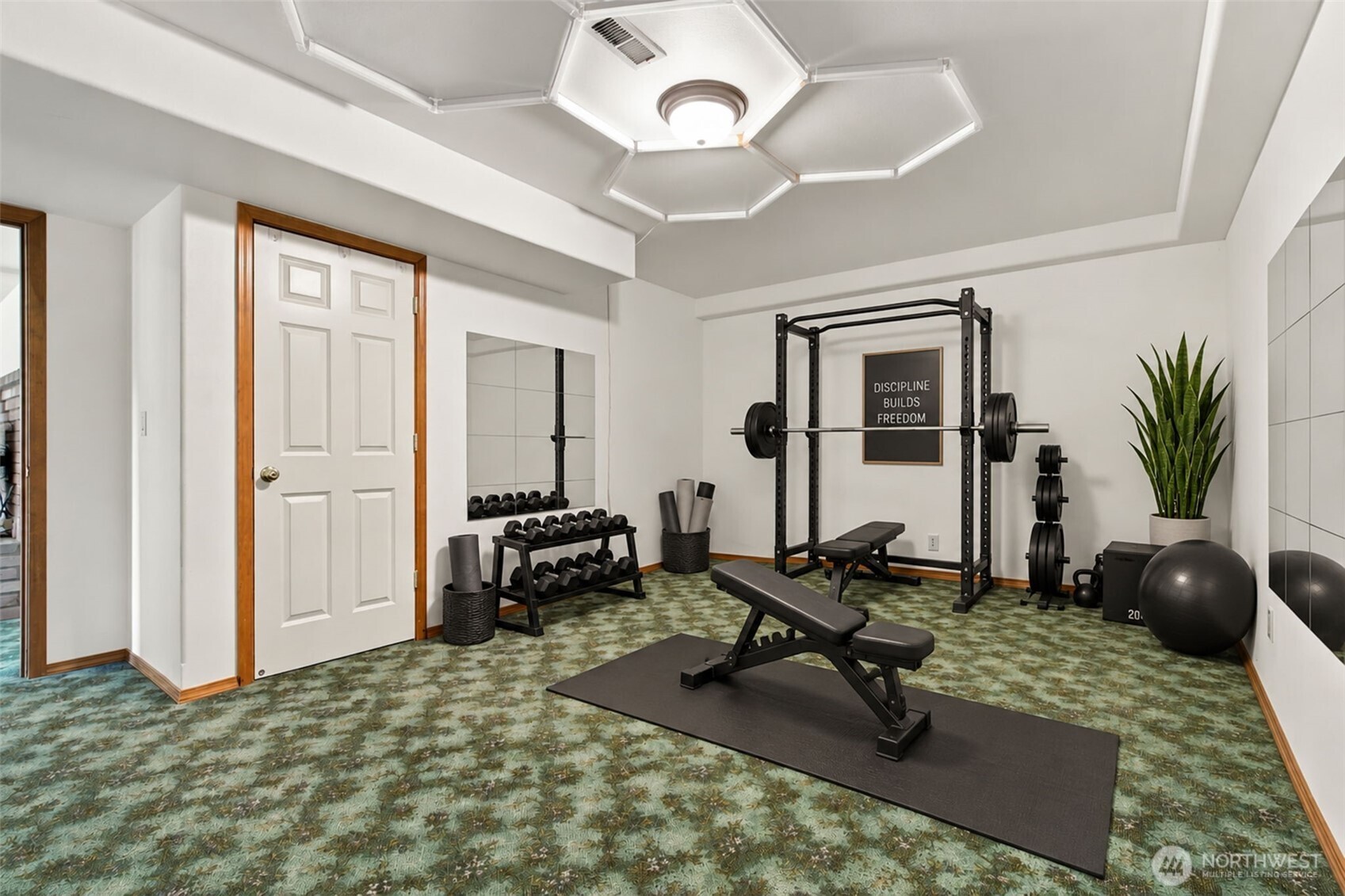 3546 Thorndyke Road Property Photo 22