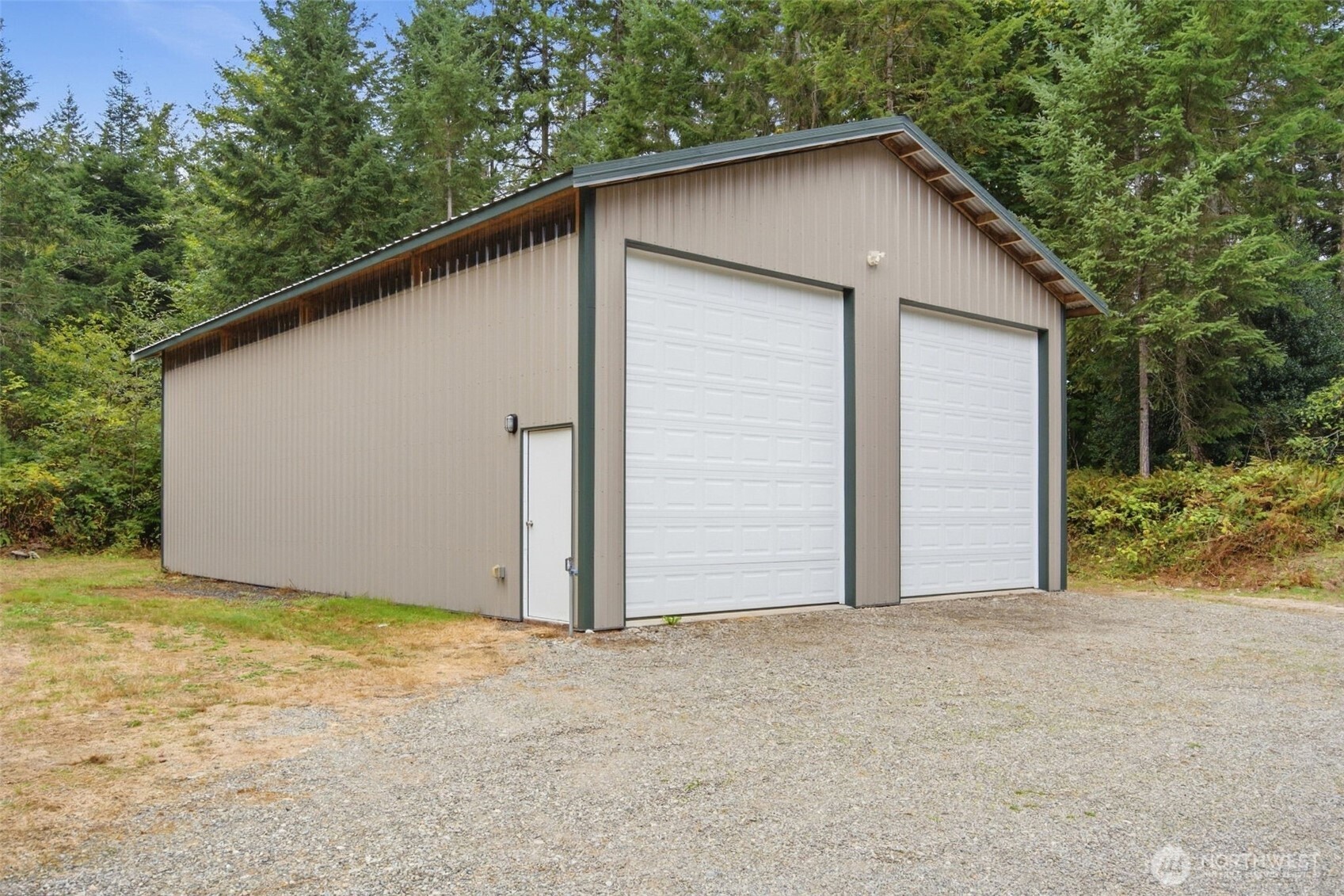 3546 Thorndyke Road Property Photo 27
