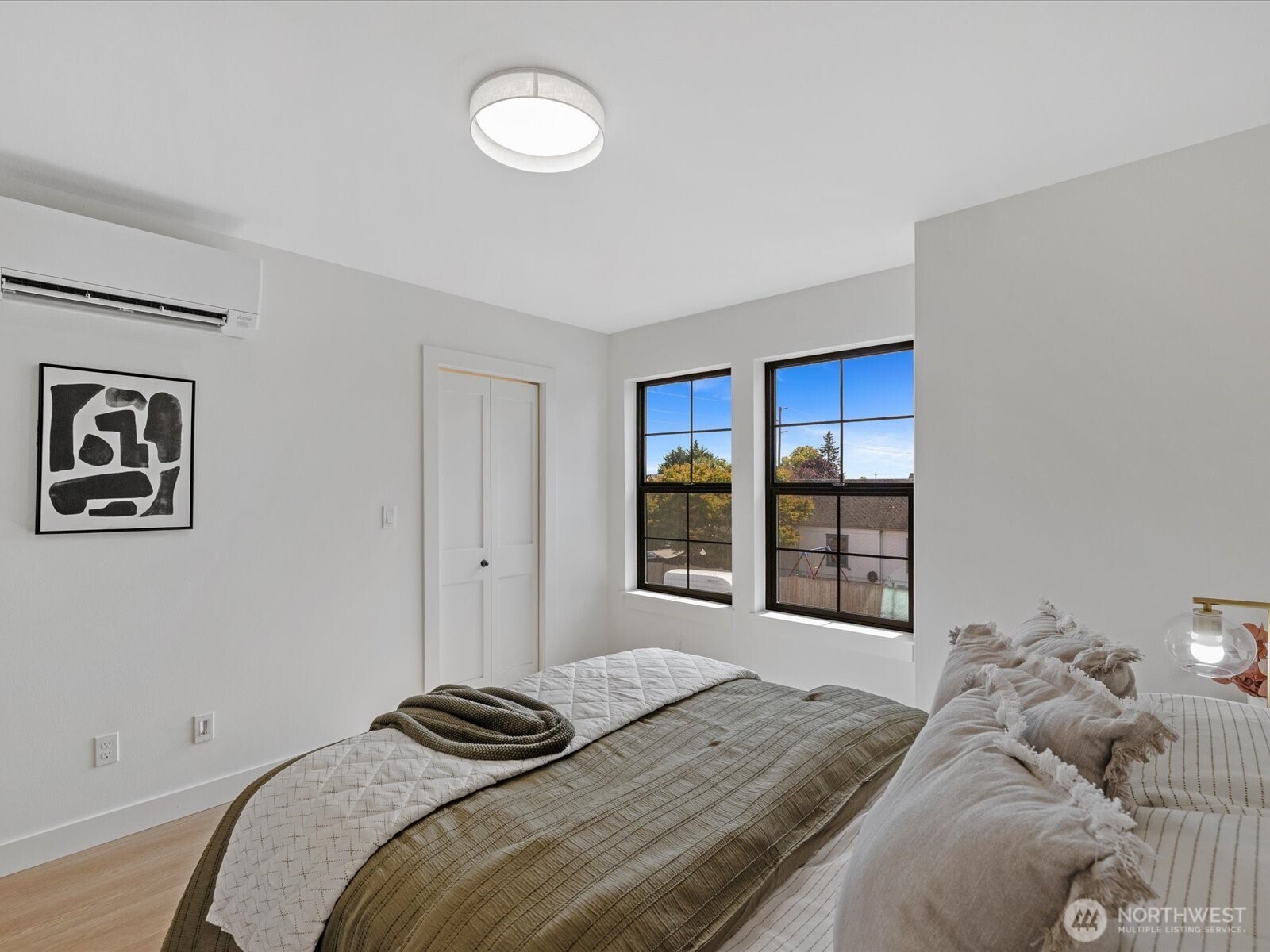 2817 25th Street B Property Photo 19