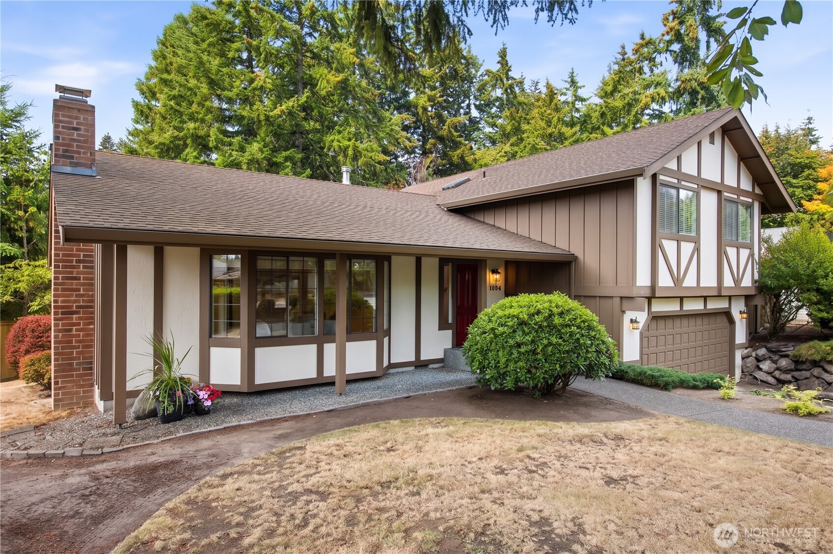 5004 63rd Avenue Property Photo 1
