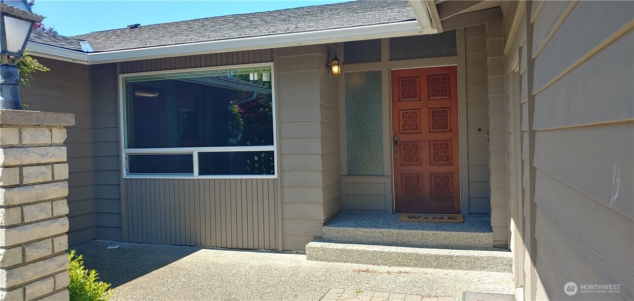 341 Mackenzie Drive Property Photo 5