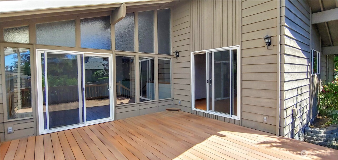 341 Mackenzie Drive Property Photo 8