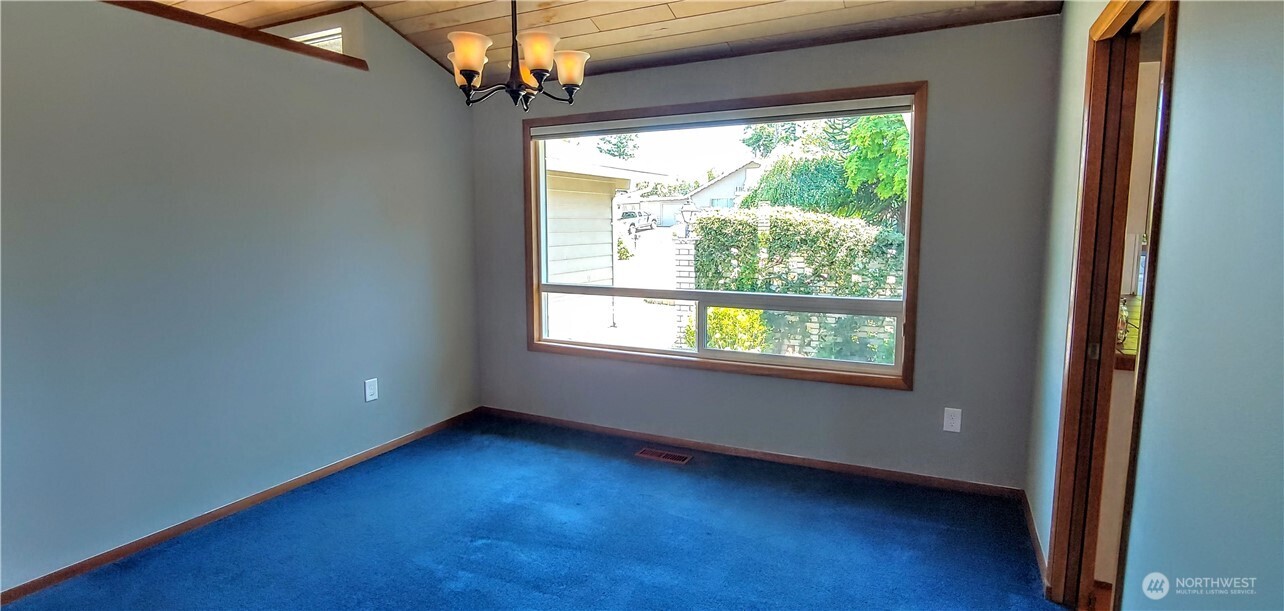 341 Mackenzie Drive Property Photo 23