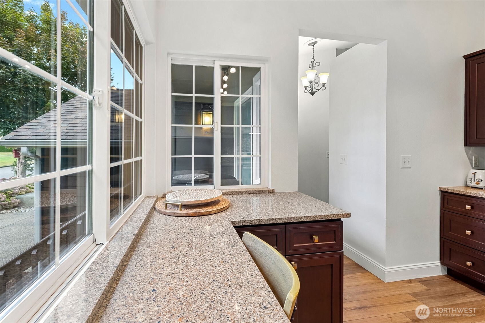 17660 149th Street Property Photo 11