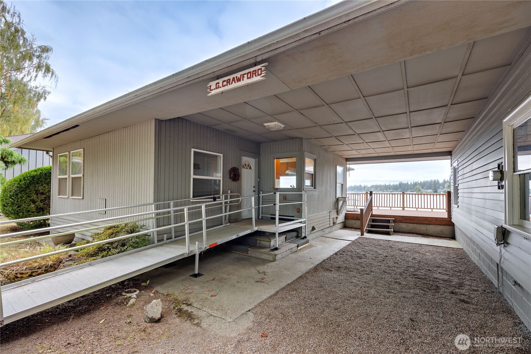 1536 Shorewood Drive Property Photo 4