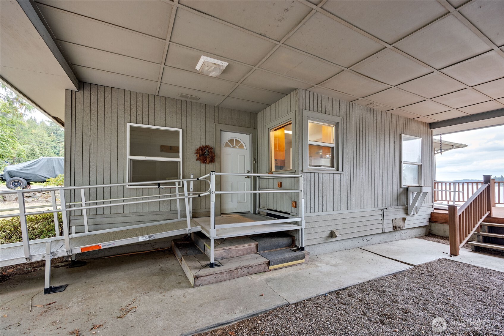 1536 Shorewood Drive Property Photo 6