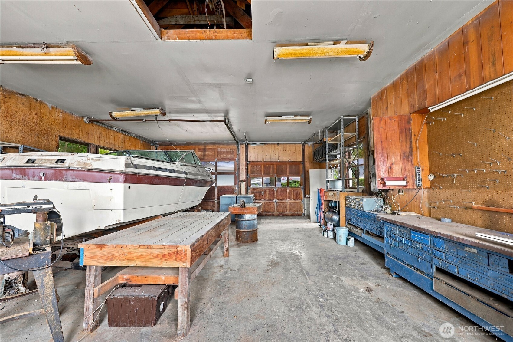 1536 Shorewood Drive Property Photo 16