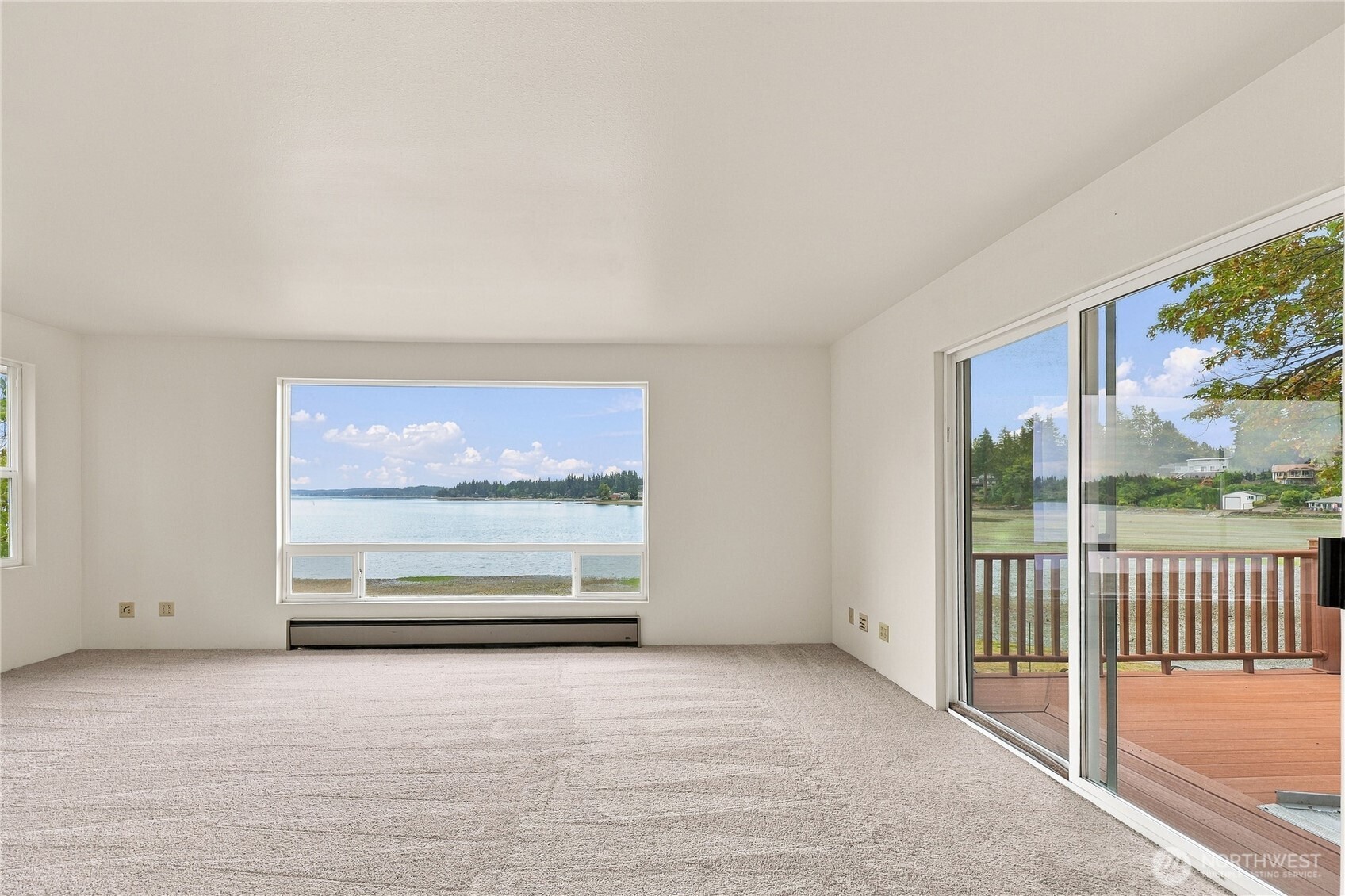 1536 Shorewood Drive Property Photo 23
