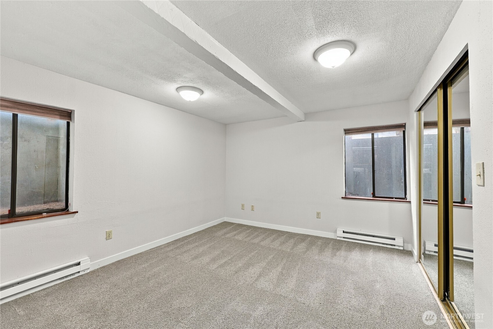1536 Shorewood Drive Property Photo 27
