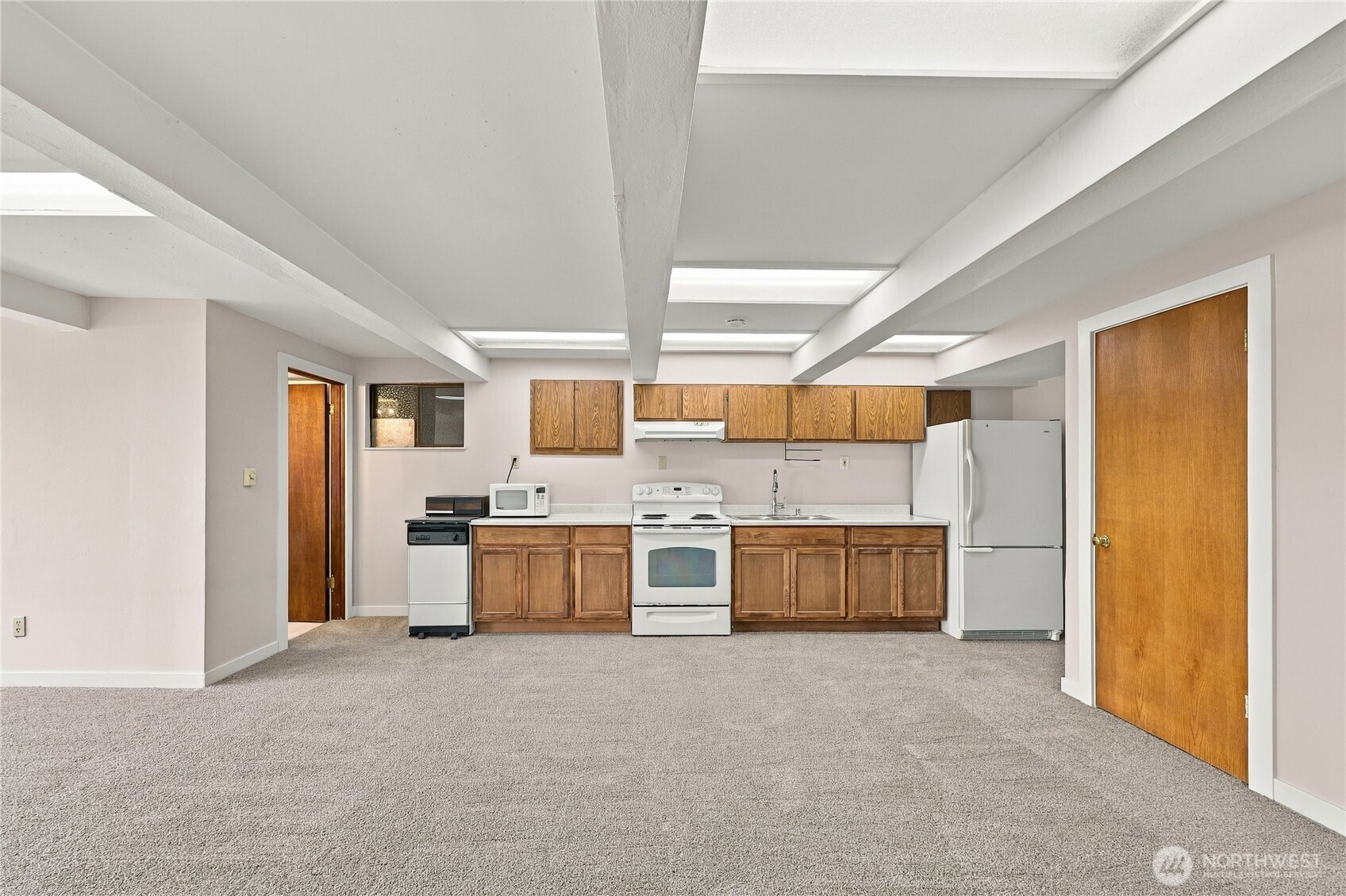 1536 Shorewood Drive Property Photo 29