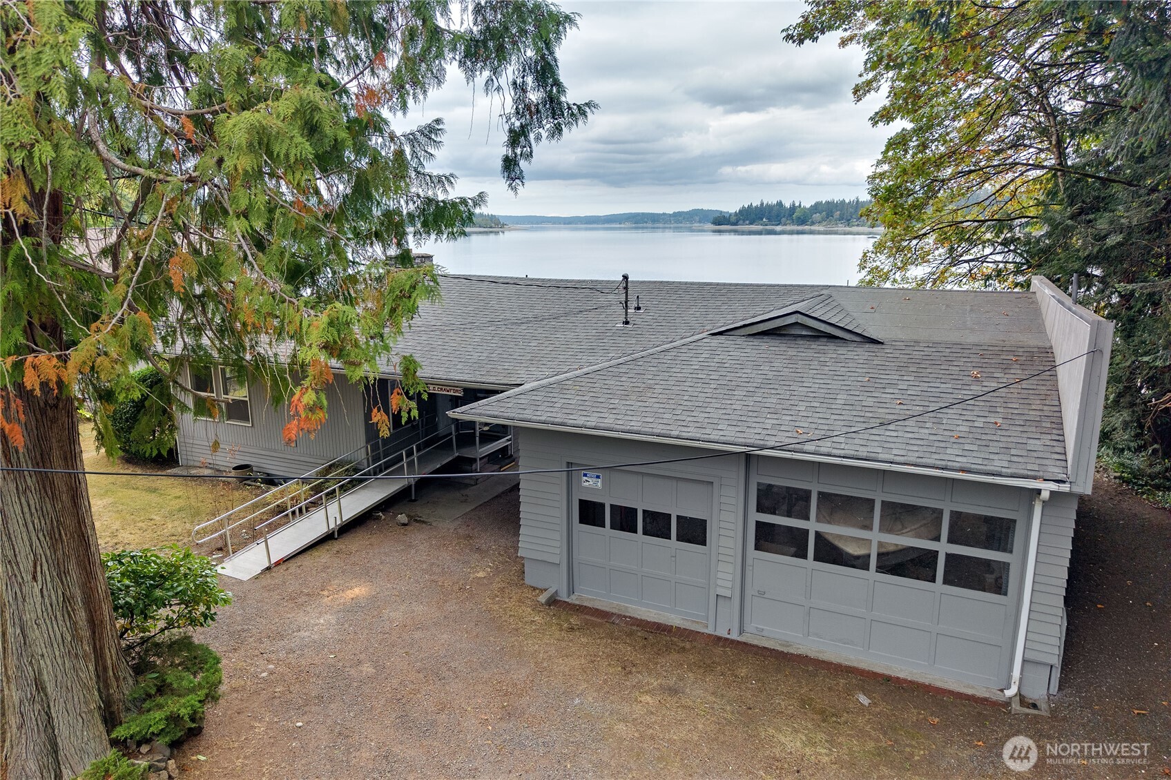 1536 Shorewood Drive Property Photo 33