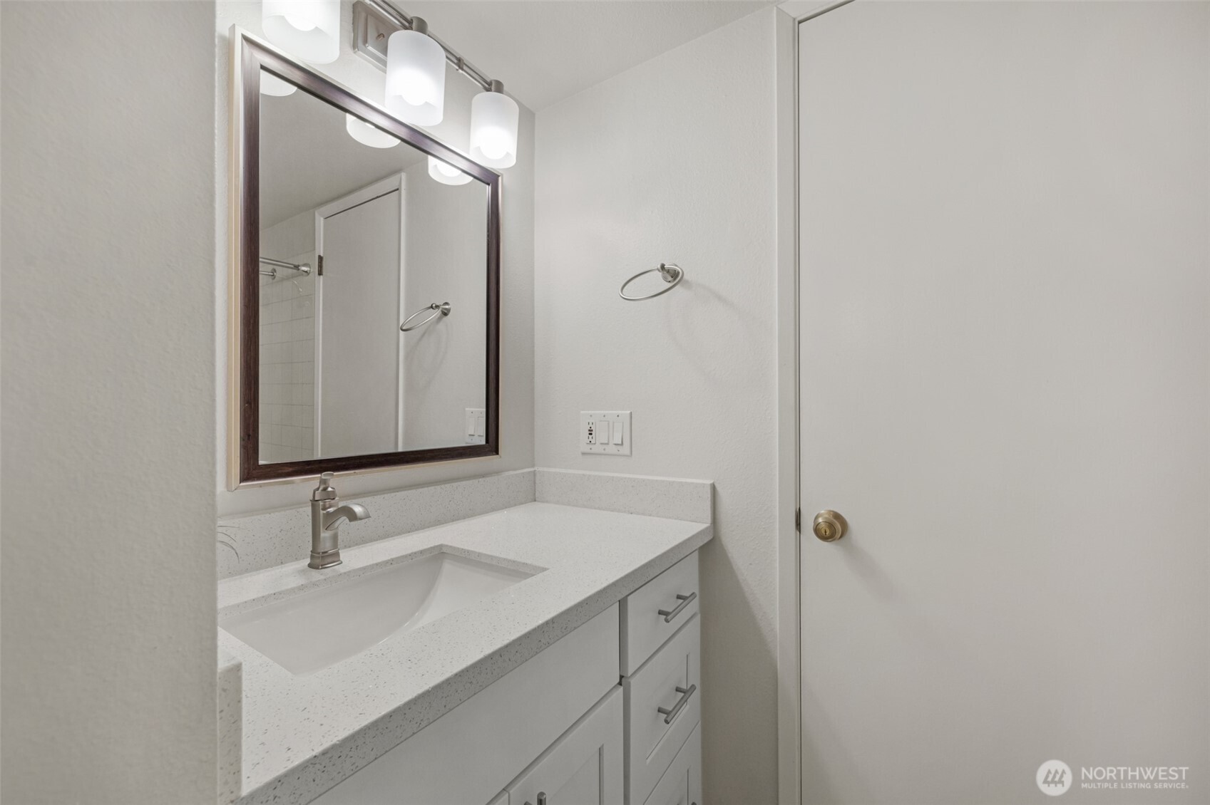 10819 Ne 37th Place 221 Property Photo 22