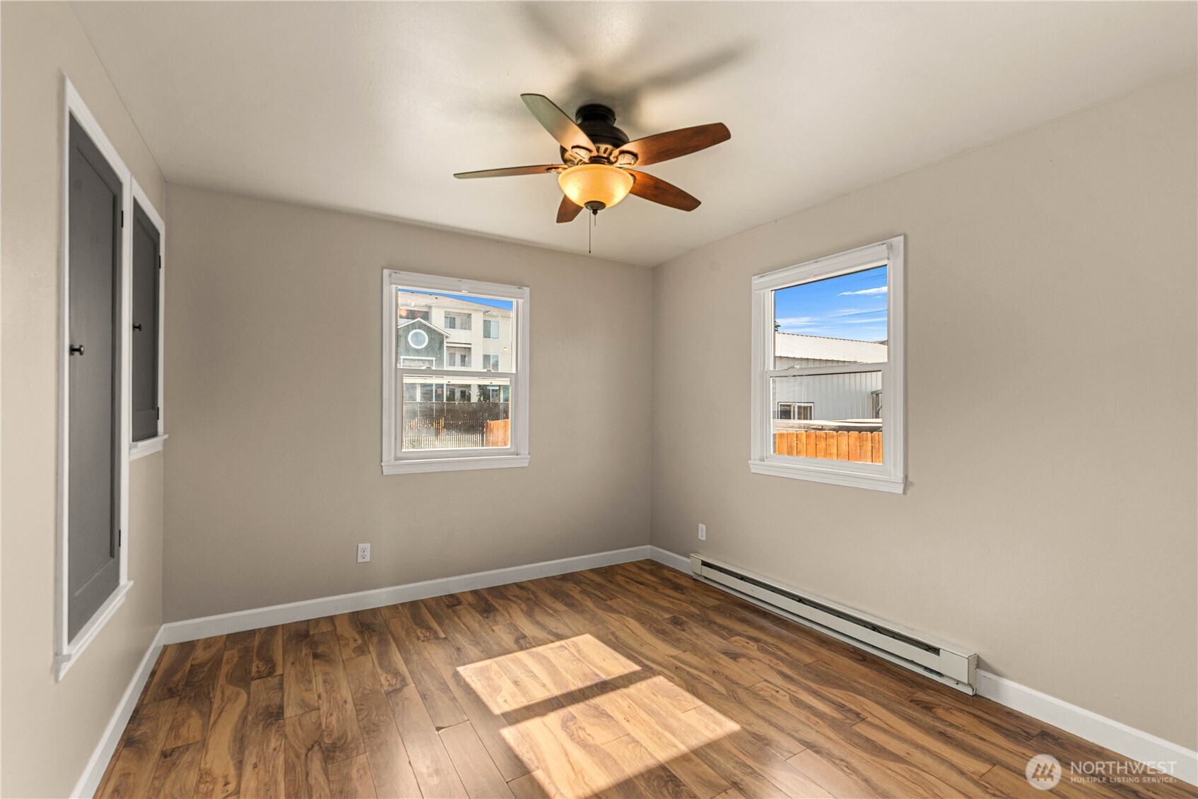 3 Island View Street Property Photo 9