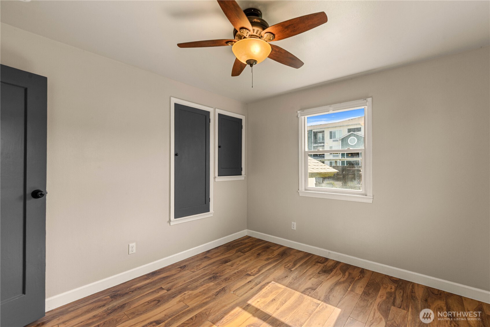 3 Island View Street Property Photo 10