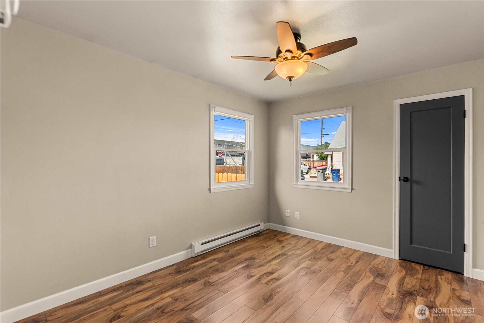 3 Island View Street Property Photo 11