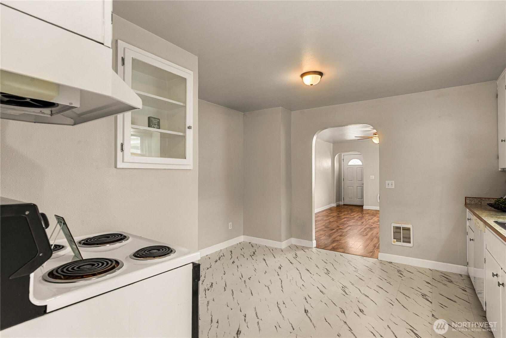 3 Island View Street Property Photo 19