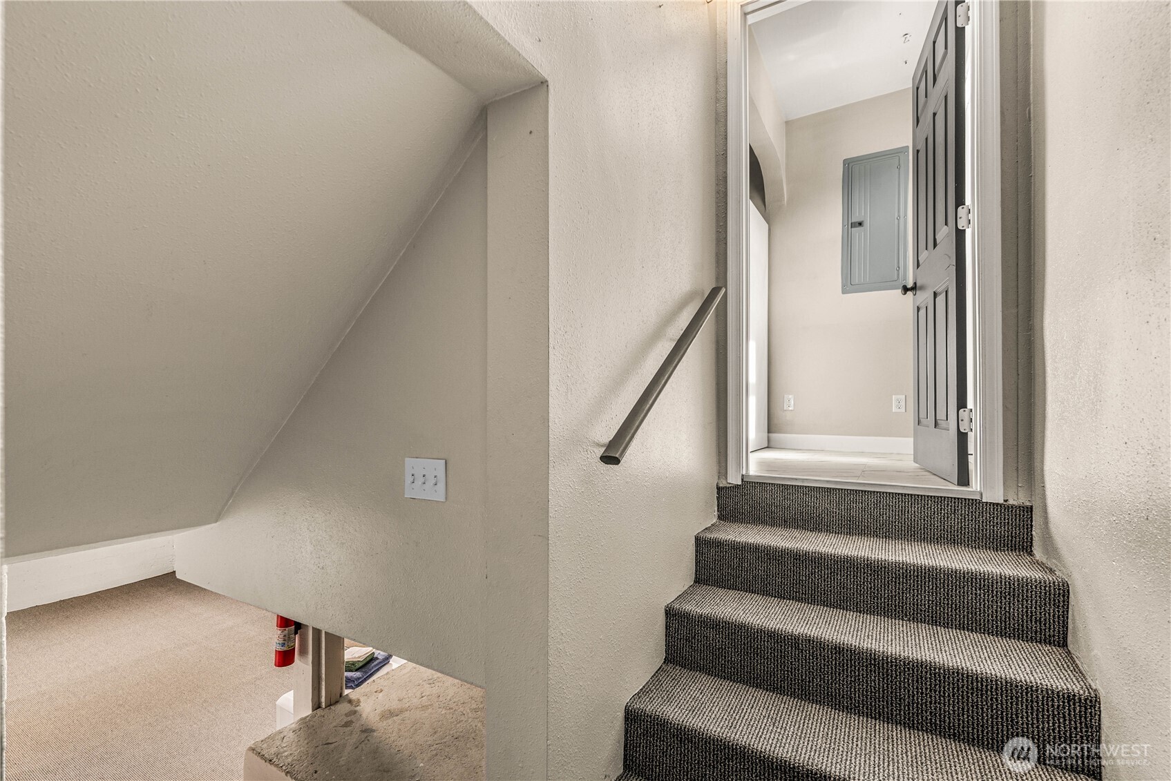 3 Island View Street Property Photo 22