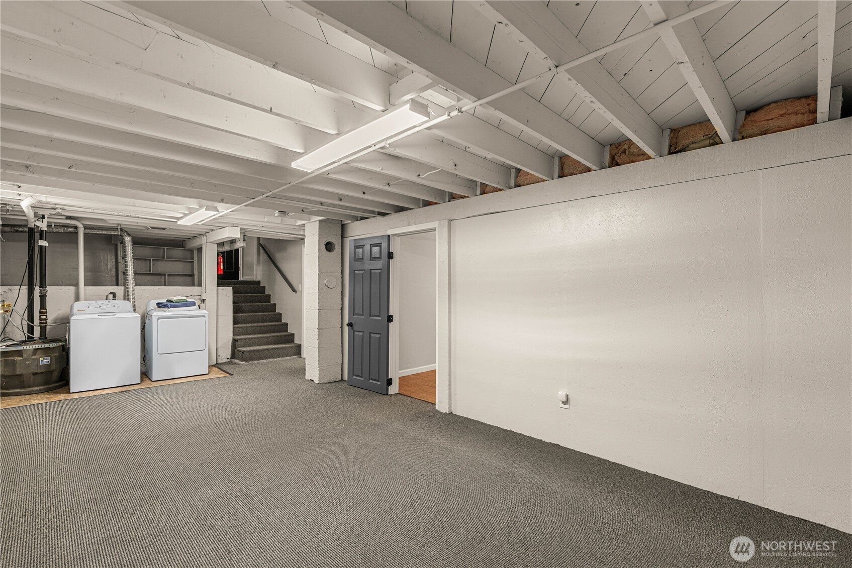 3 Island View Street Property Photo 23
