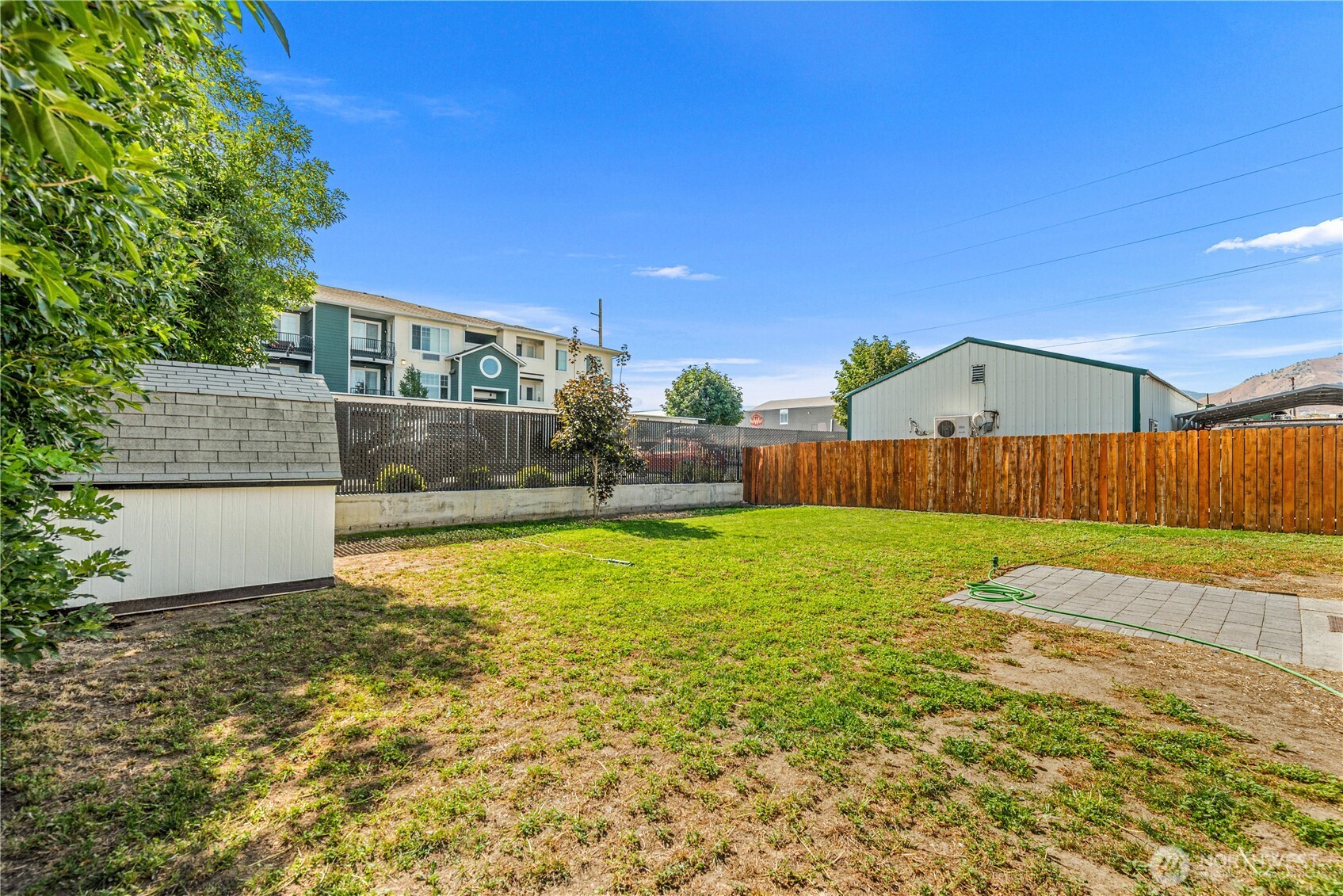 3 Island View Street Property Photo 36