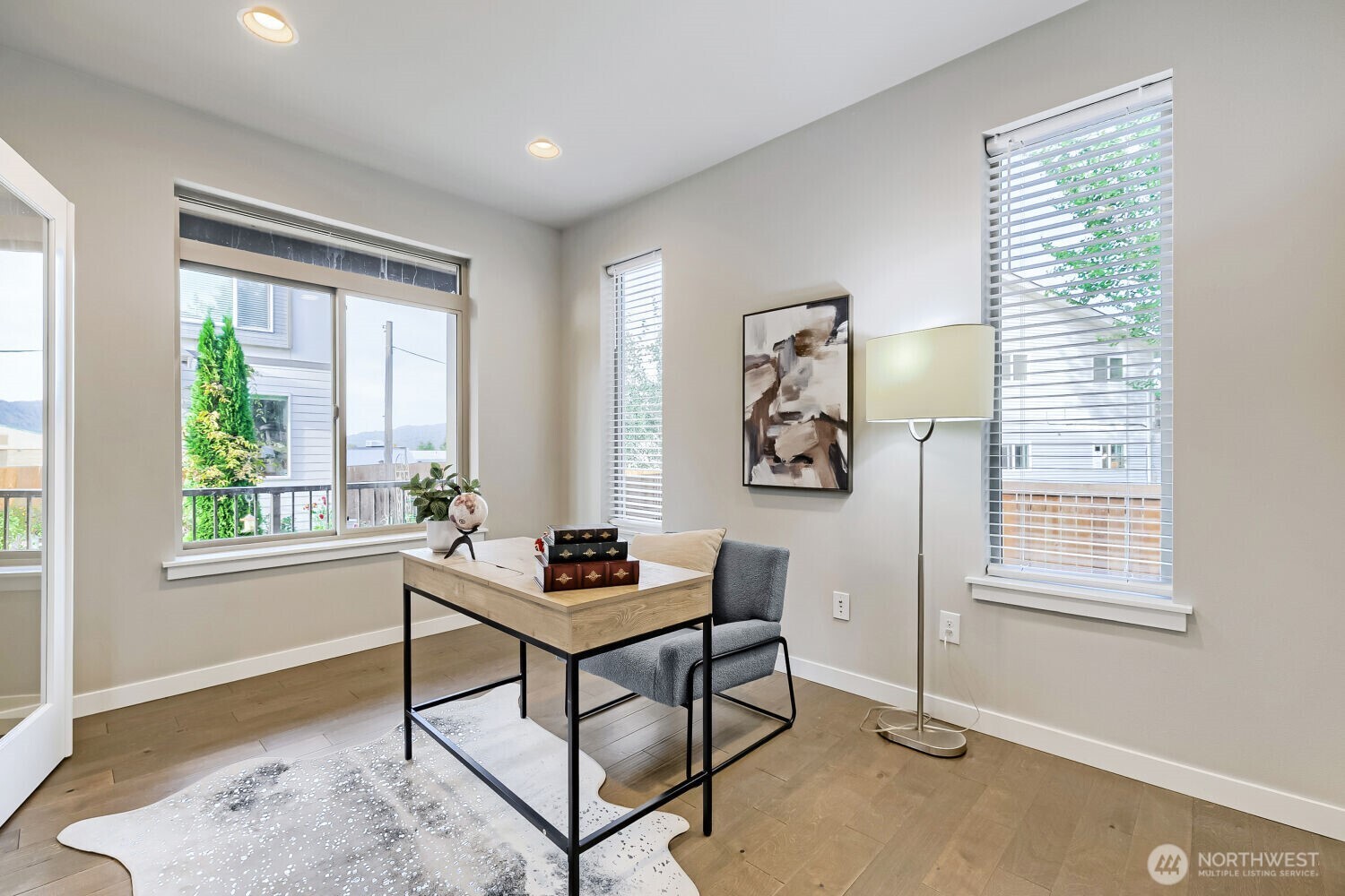 16310 1st Avenue Property Photo 18