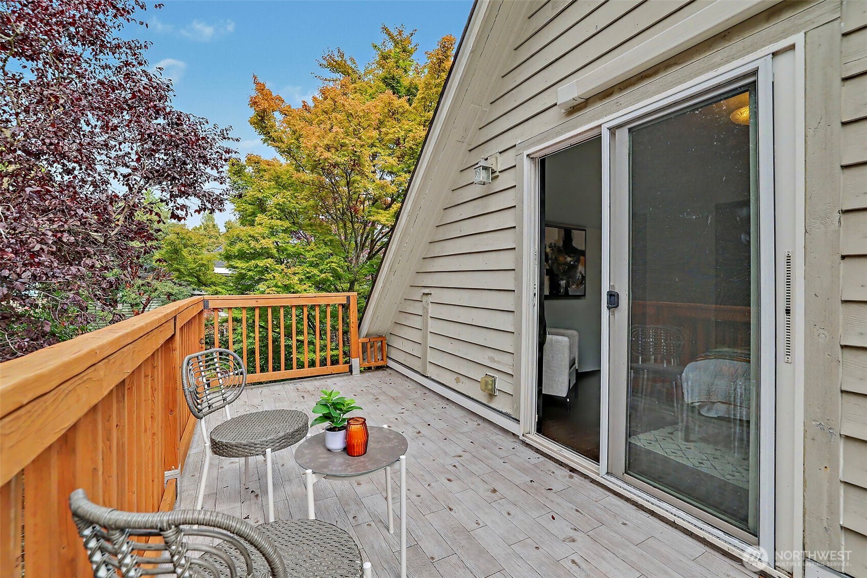 949 25th Avenue Property Photo 19