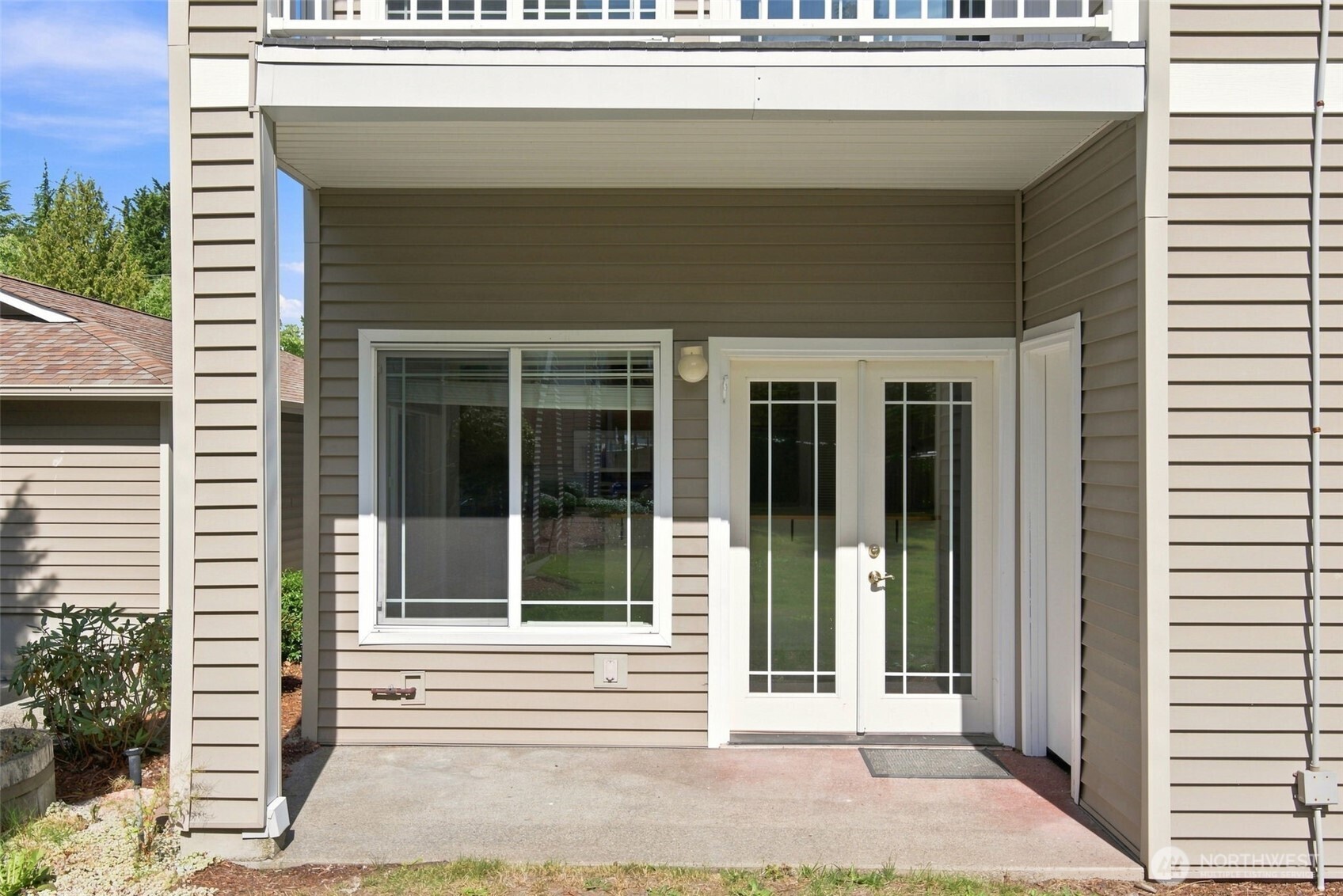 10025 9th Avenue D102 Property Photo 18