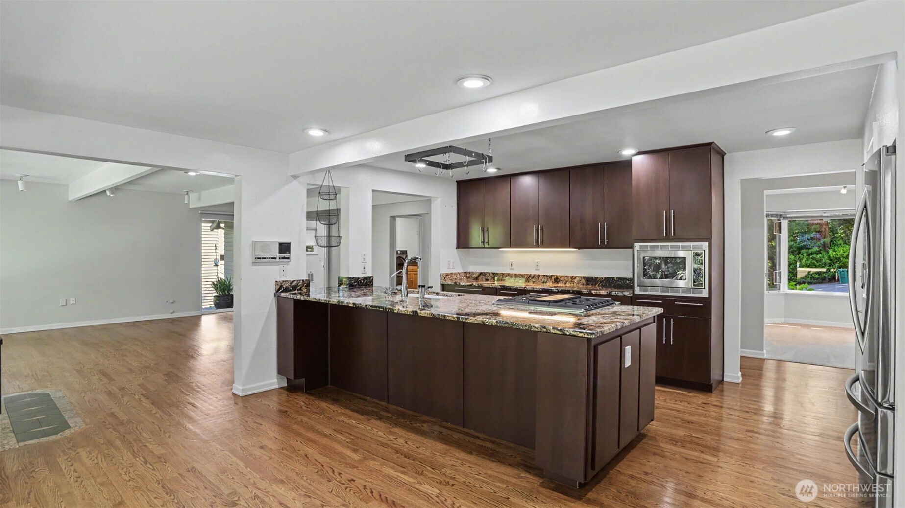 2311 185th Place Property Photo 12