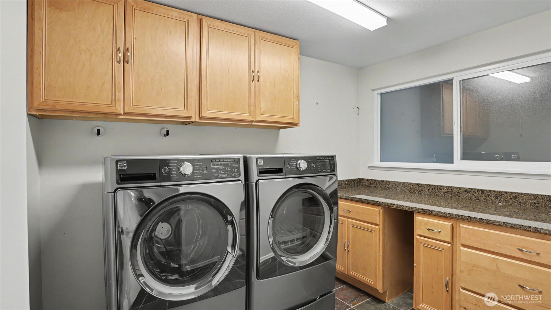 2311 185th Place Property Photo 15