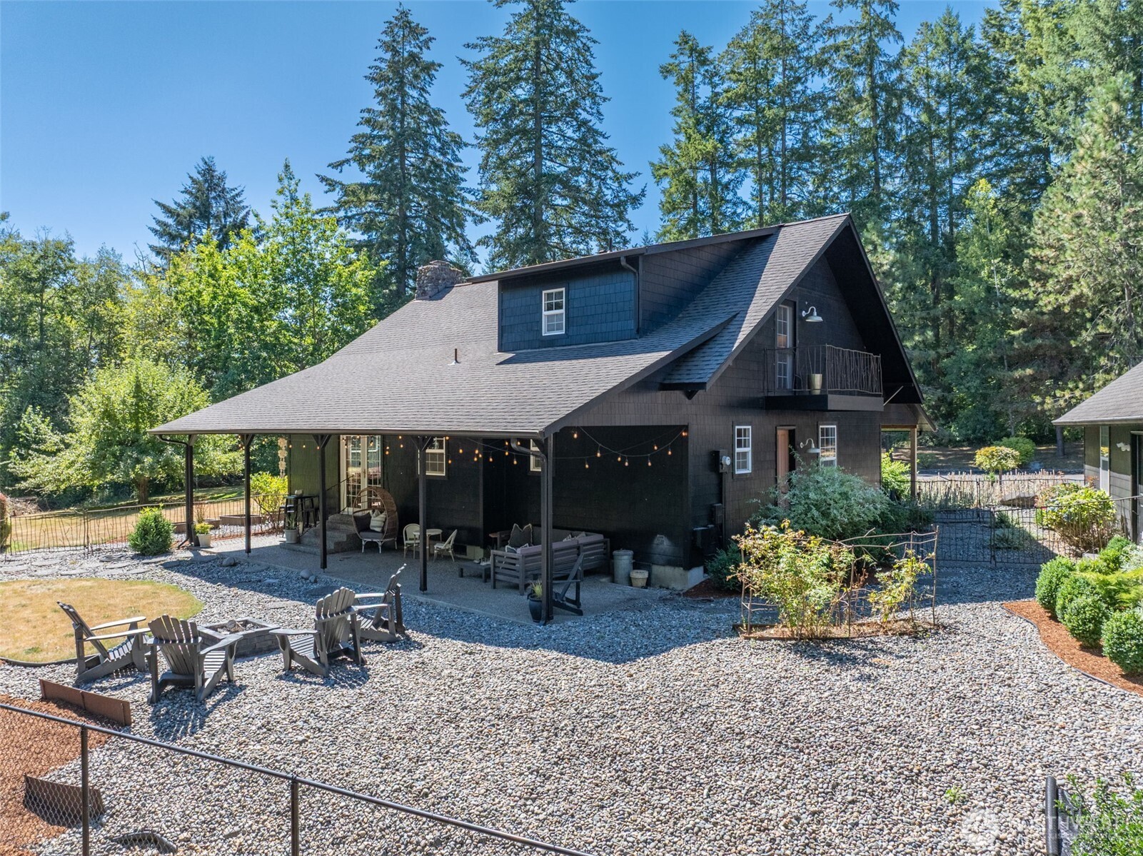 154 Devereese Road Property Photo 4