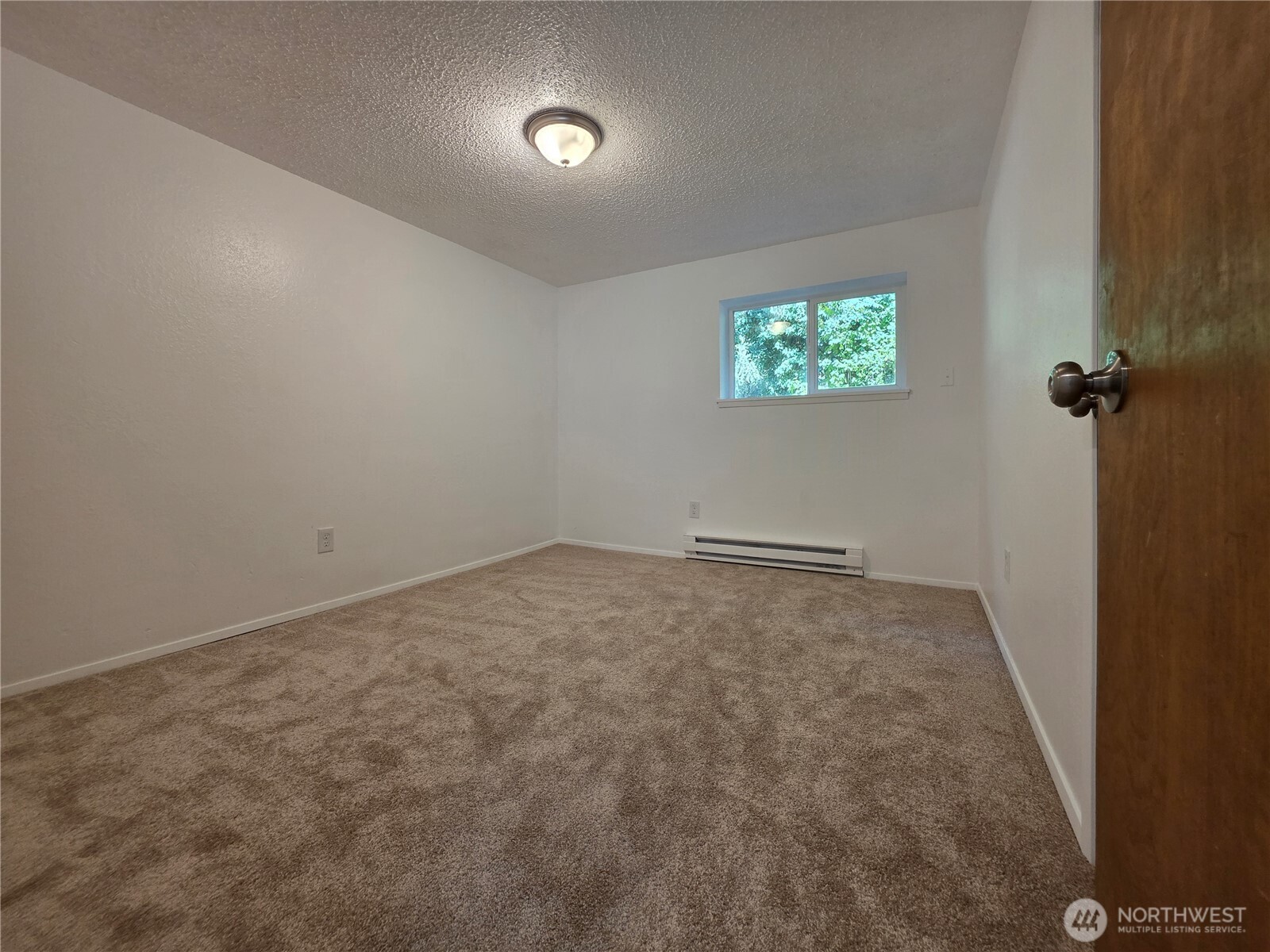 2407 106th Avenue Property Photo 17