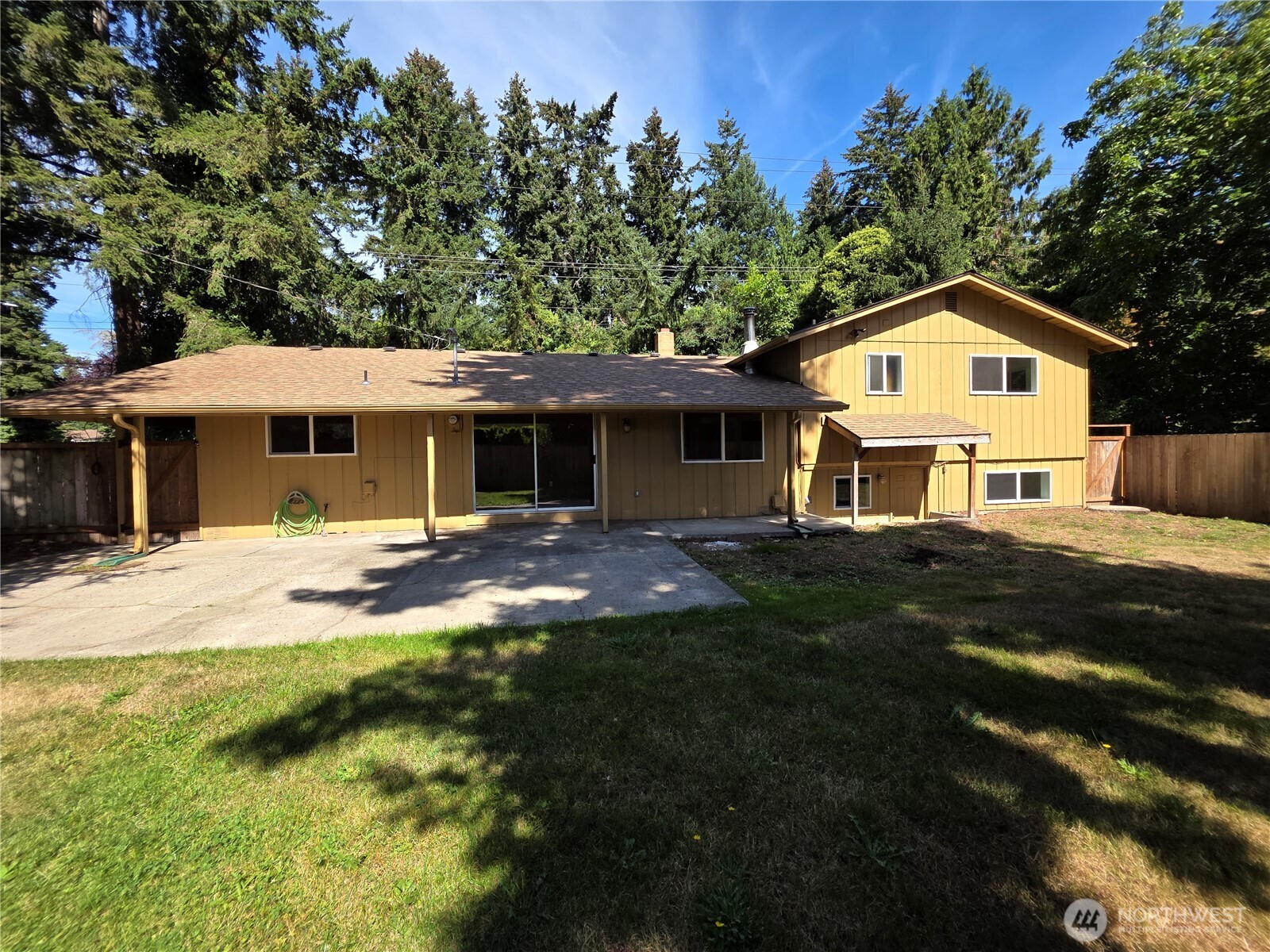 2407 106th Avenue Property Photo 25
