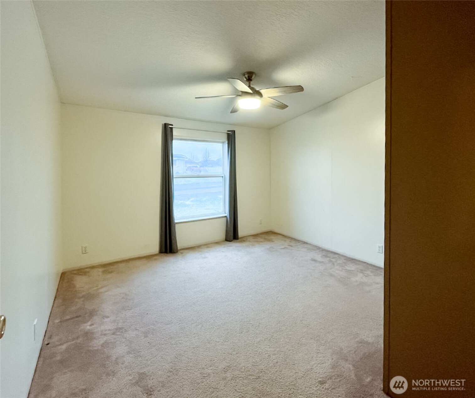 1015 W Whitman Drive Property Photo 20