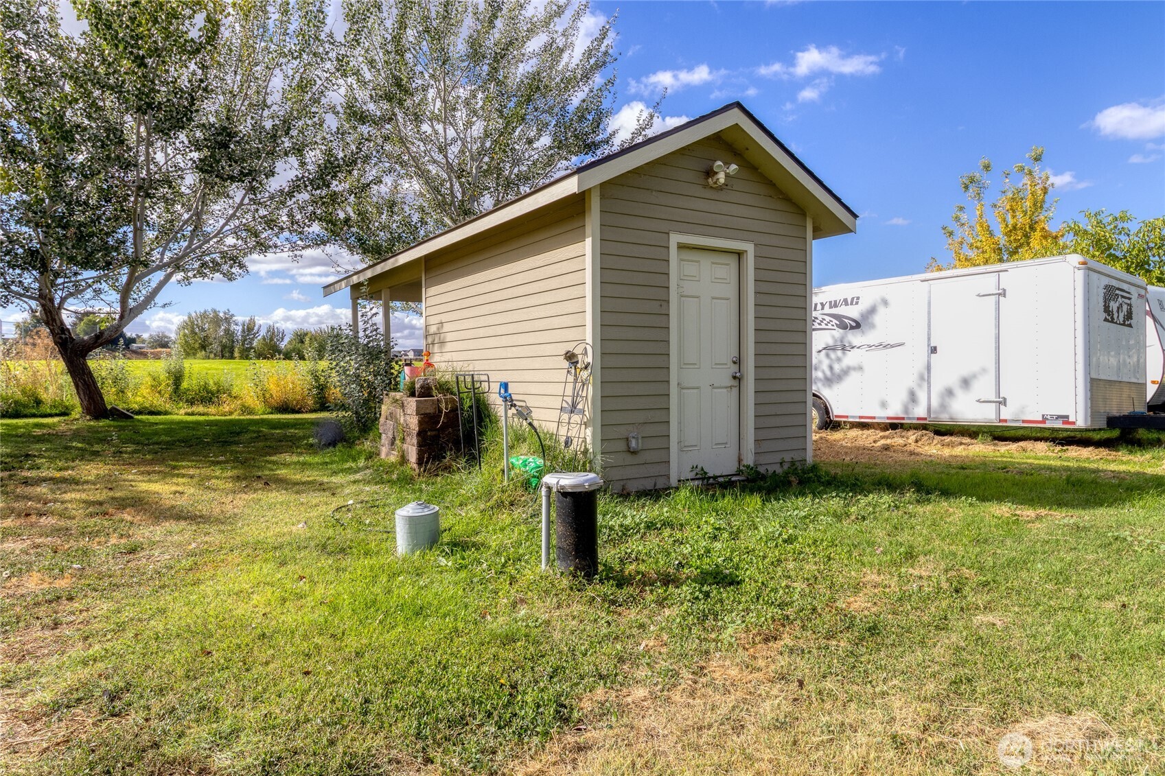 1015 W Whitman Drive Property Photo 26