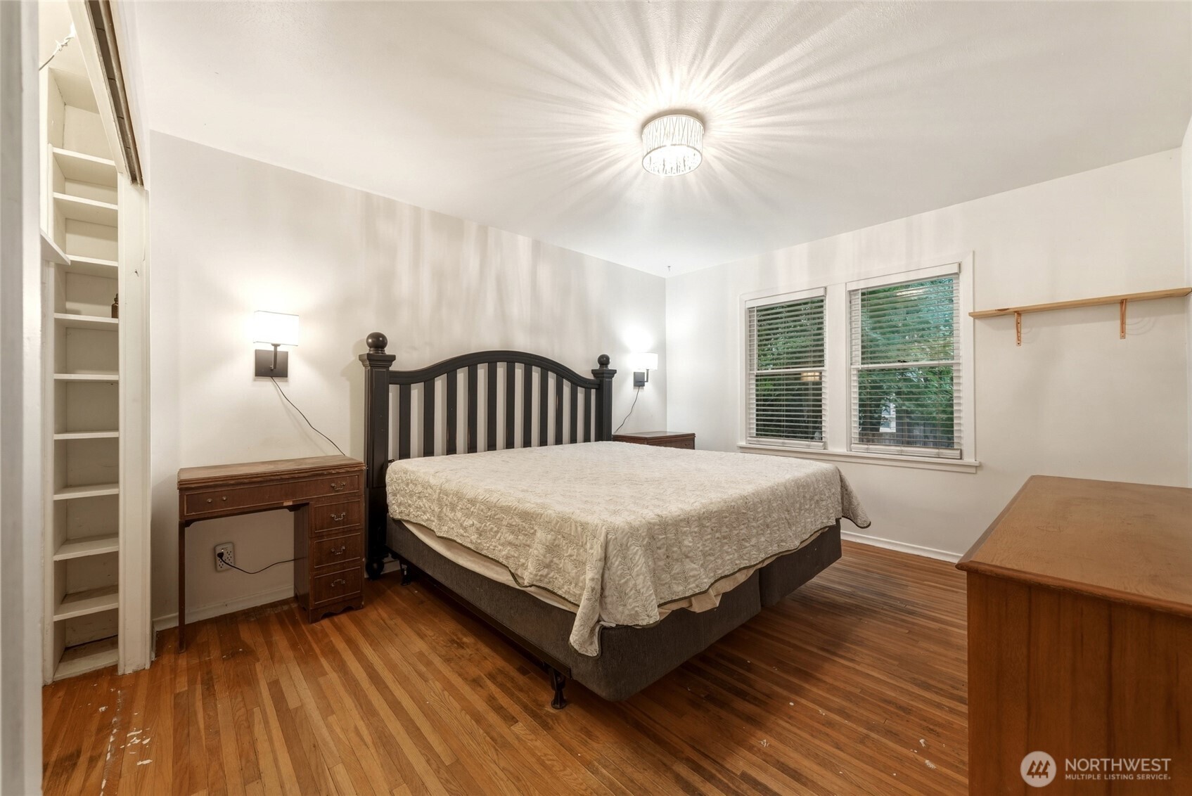 353 S 4th Avenue Property Photo 22
