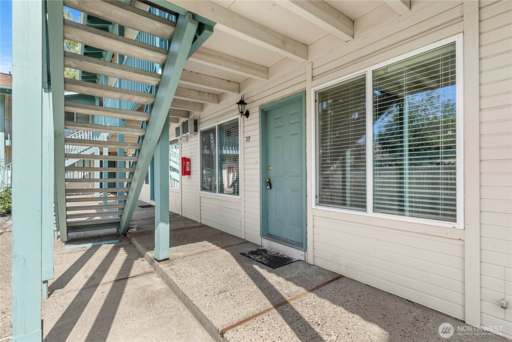 10 S Cove Avenue 29 Property Photo 2