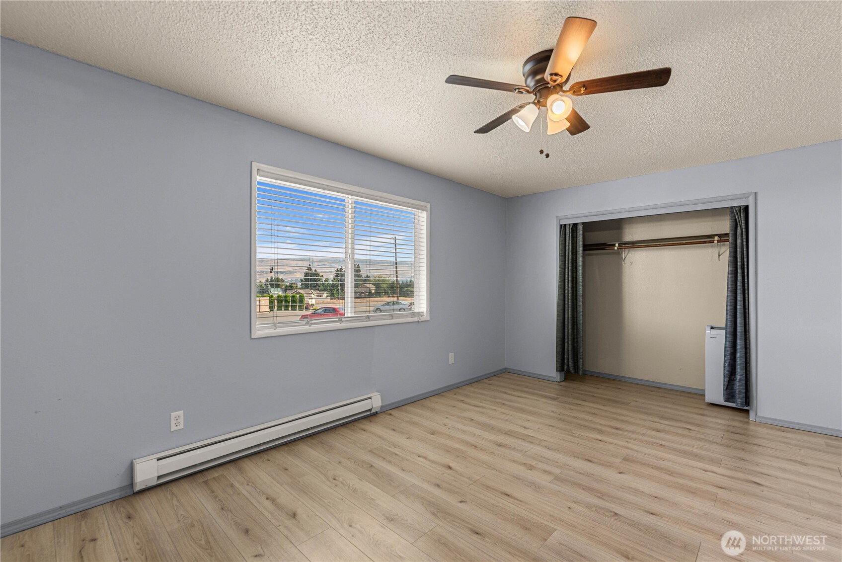 10 S Cove Avenue 29 Property Photo 14