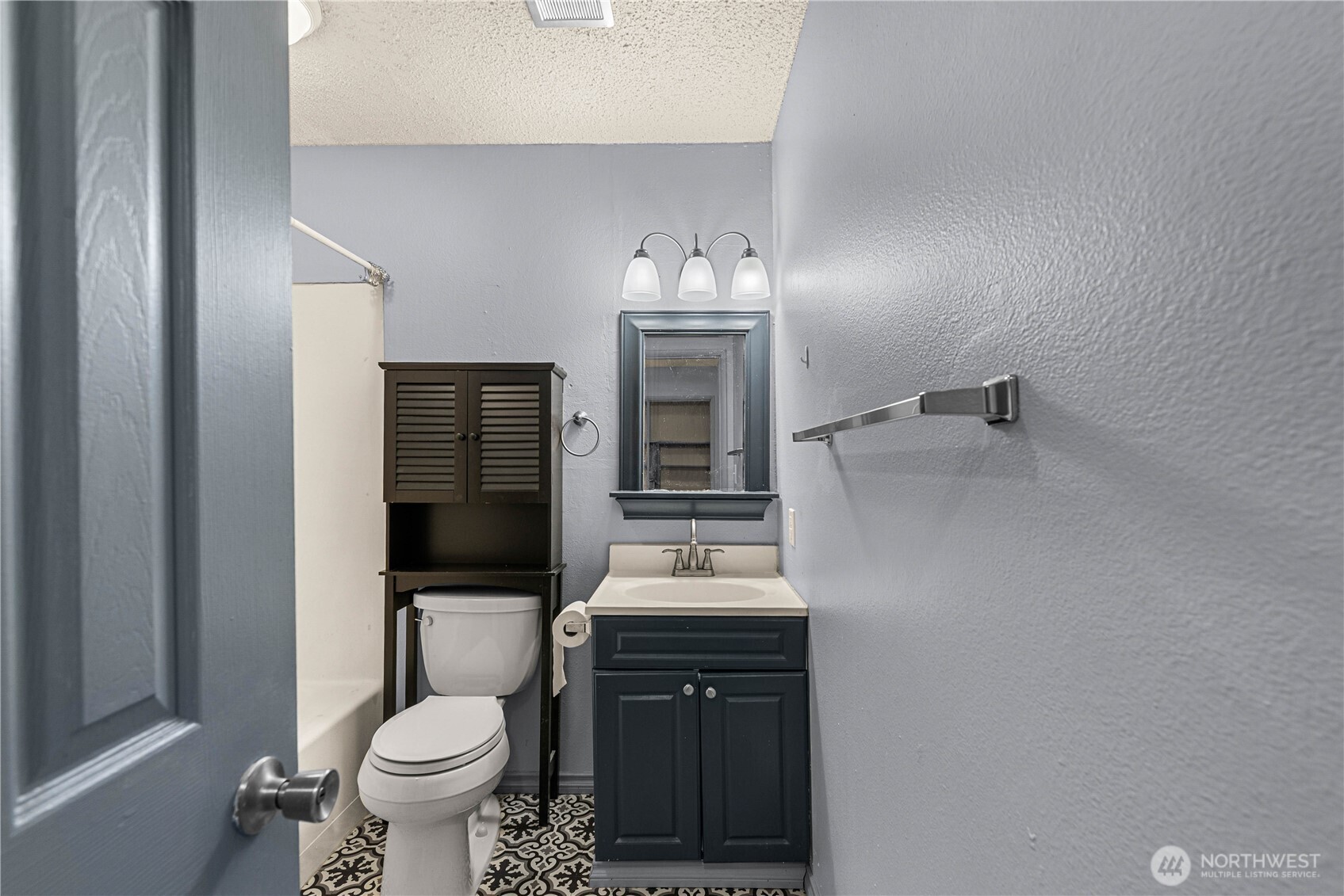 10 S Cove Avenue 29 Property Photo 16