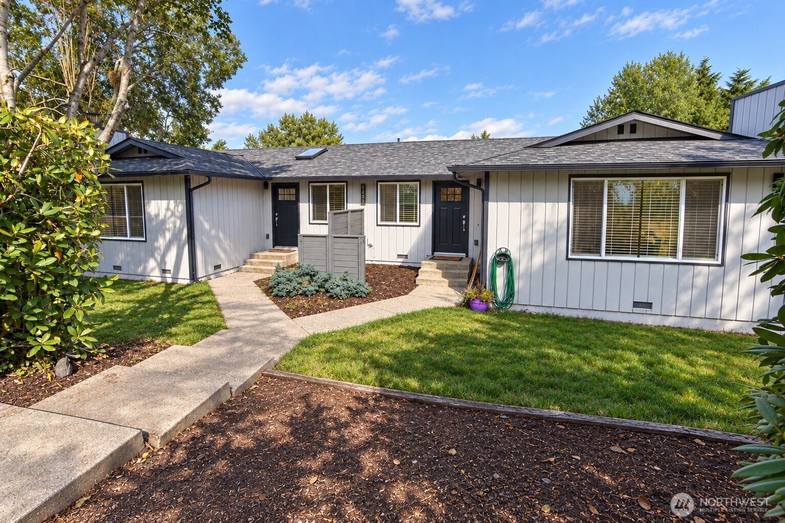 14213 Admiralty Way Property Photo 1