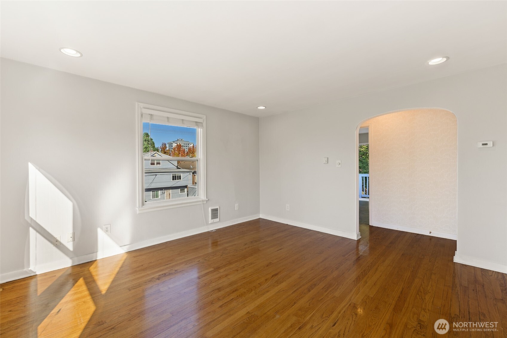 421 N Yakima Avenue 4 Property Photo 4