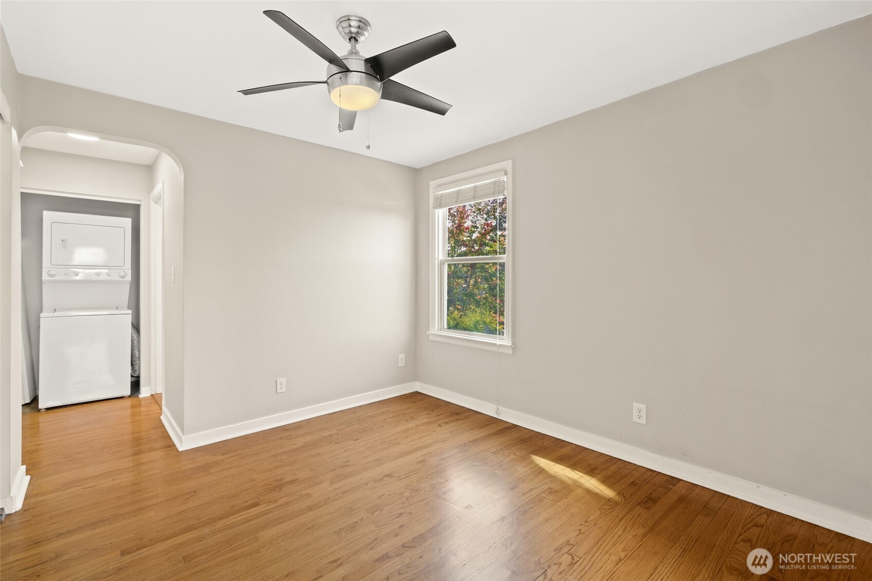 421 N Yakima Avenue 4 Property Photo 10
