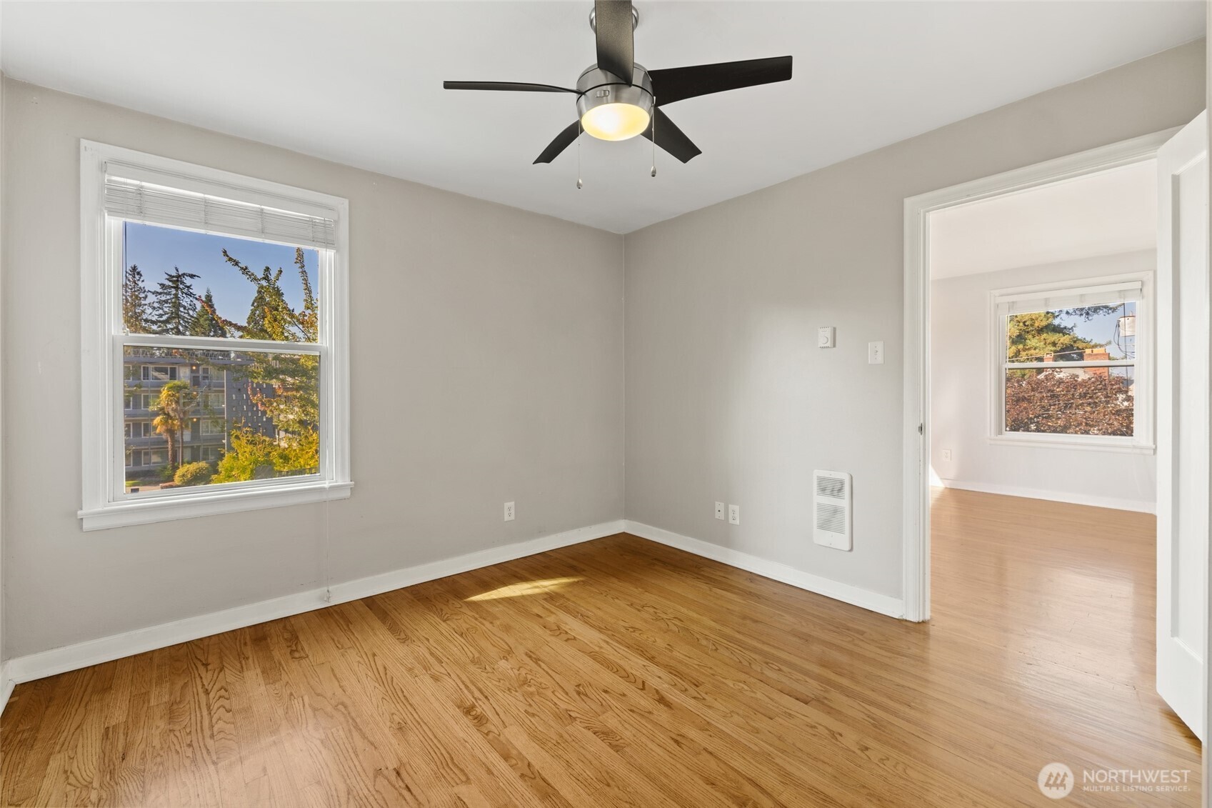421 N Yakima Avenue 4 Property Photo 11