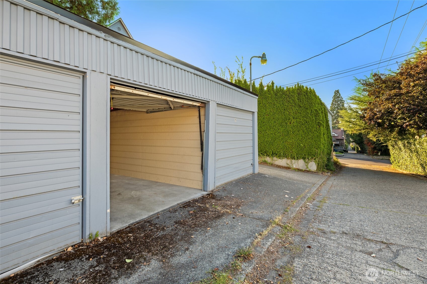 421 N Yakima Avenue 4 Property Photo 26